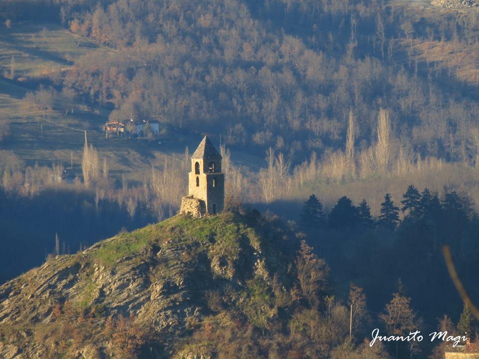 Borgo Pianello Holiday Homes And Winery Lizzano In Belvedere Extérieur photo